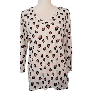 NWT LIZ CLAIBORNE M Paisley Heritage Leopard Print V-Neck Tunic Top Cream Multi